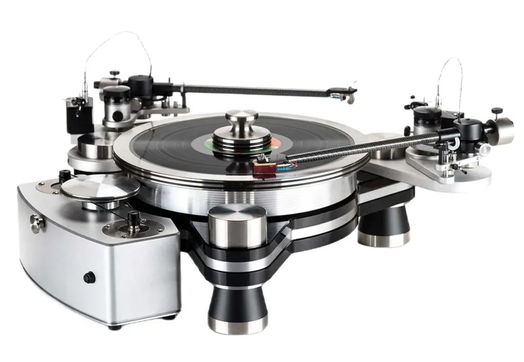 VPI Avenger Plus.jpg