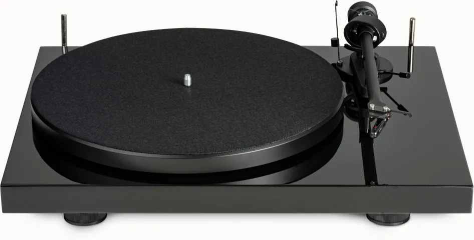 Pro-Ject Debut III Phono High Gloss Black OM5e.jpg