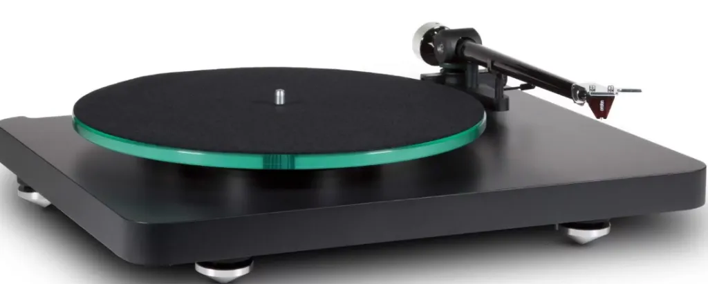 NAD C588 NAD C588
