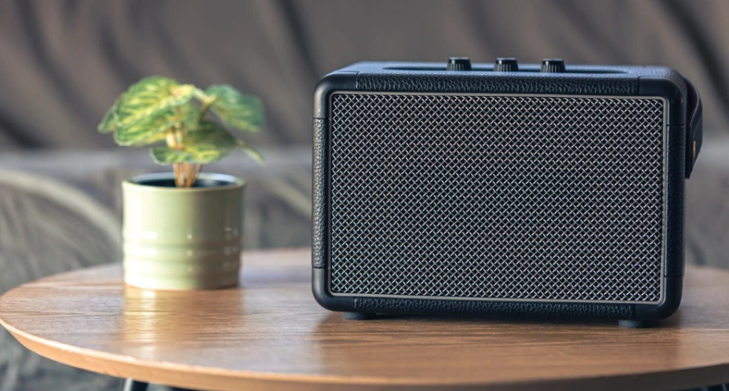 акустика на столе акустика на столе