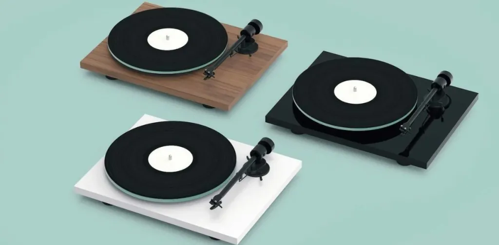 Pro-Ject T1 Piano Black