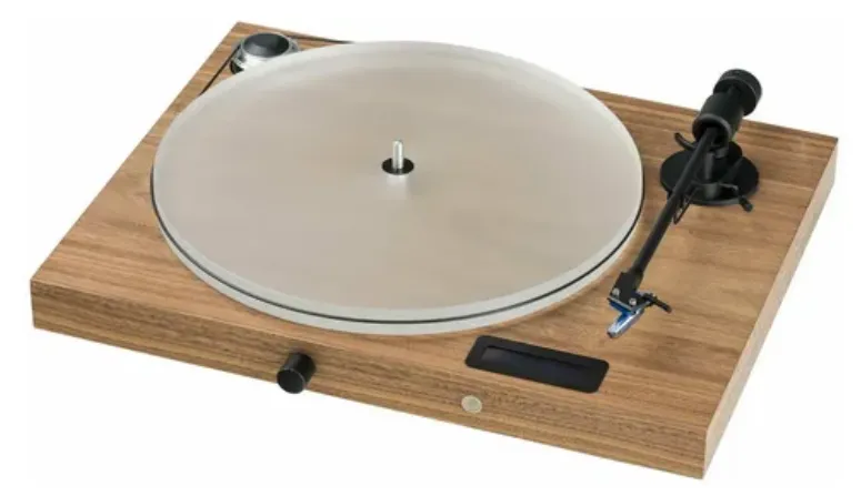 Pro-Ject Juke Box S2 Walnut Pro-Ject Juke Box S2 Walnut