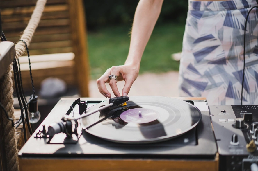 проигрыватель для пластинок проигрыватель для пластинок