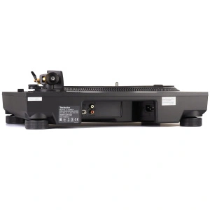 Technics SL-1210 MK7 Red Bull