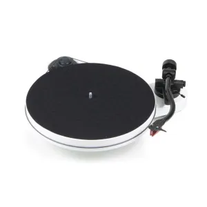 Pro-Ject RPM 1 Carbon White