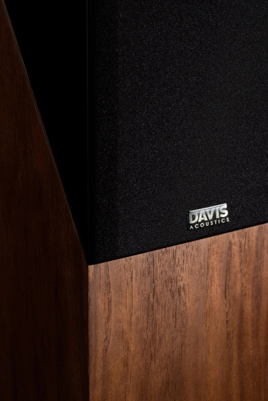Davis Acoustics The Pledge Walnut