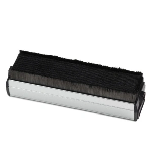 Щетка антистатическая Radiotehnika LPA004 вельветовая