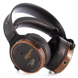 Kennerton M12 Titan Legend (Орех)