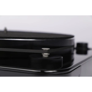 ELAC Miracord 80 High Gloss Black