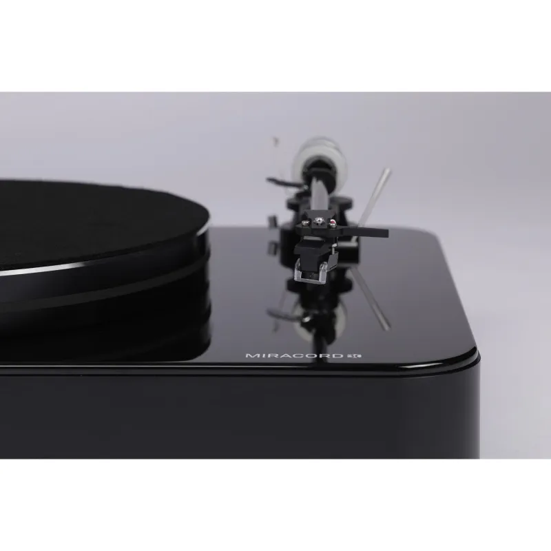 ELAC Miracord 80 High Gloss Black