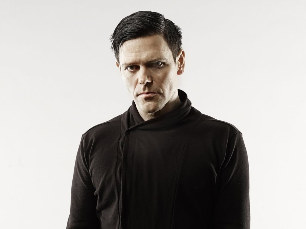 Emigrate