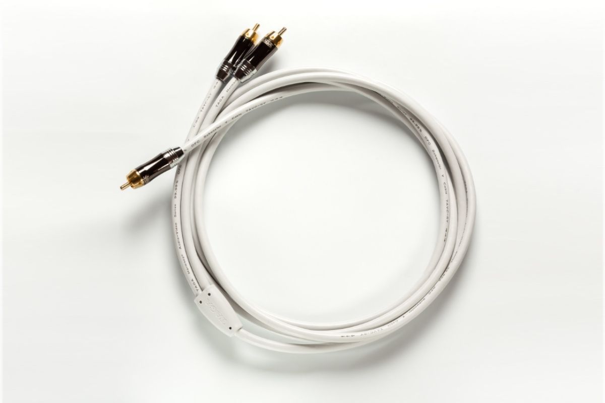 

Кабели для сабвуфера TAGA Harmony, TAVC-SY-5m