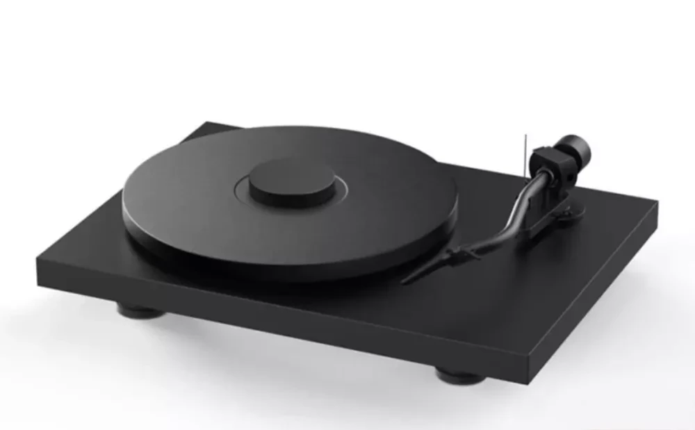 Pro‑Ject Debut III DC Matt Black Pro‑Ject Debut III DC Matt Black