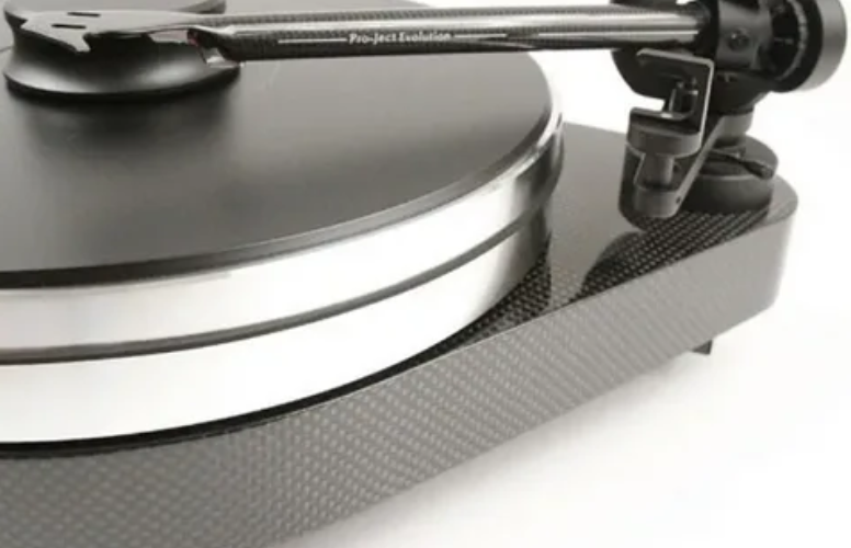 Pro-Ject RPM 1 Carbon Piano Black Pro-Ject RPM 1 Carbon Piano Black