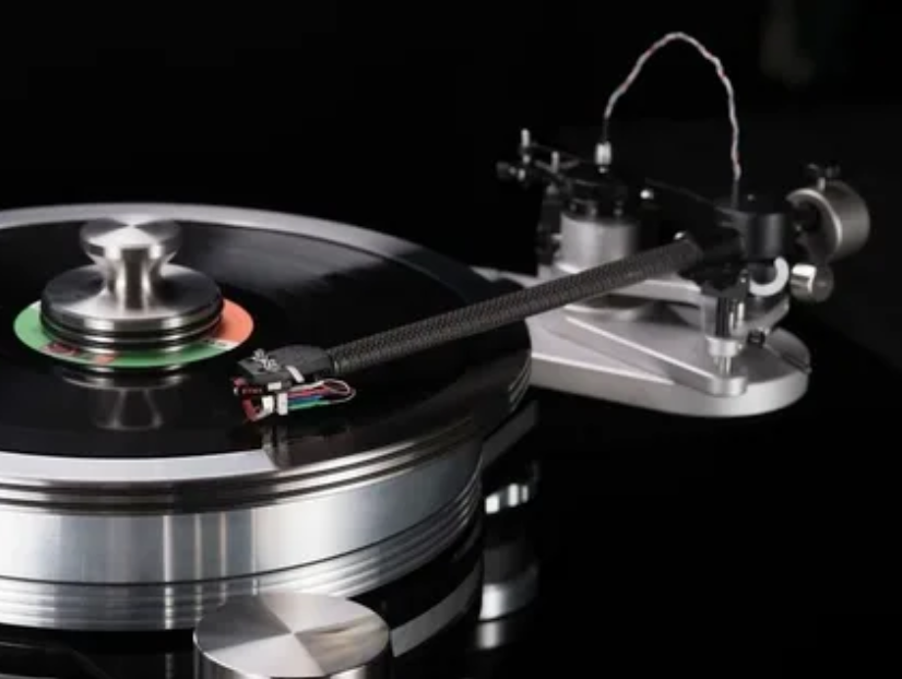 VPI Avenger Reference VPI Avenger Reference