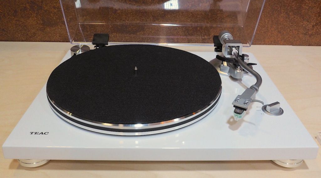 TEAC TN-3B-SE White.jpg