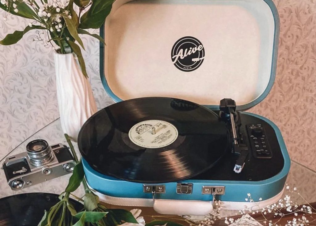 Alive Audio VINTAGE Cold Wave Alive Audio VINTAGE Cold Wave