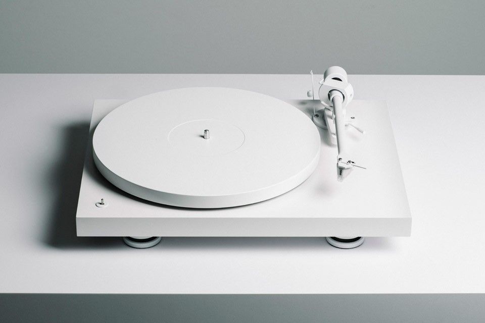 pro_ject_debut_pro_white_20230512160540.jpg pro_ject_debut_pro_white_20230512160540.jpg