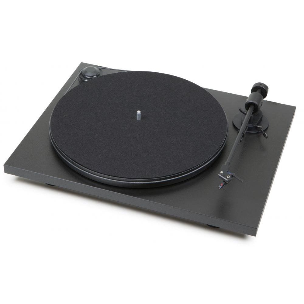 Pro‑Ject Debut III DC Black (OM5e) Pro‑Ject Debut III DC Black (OM5e)