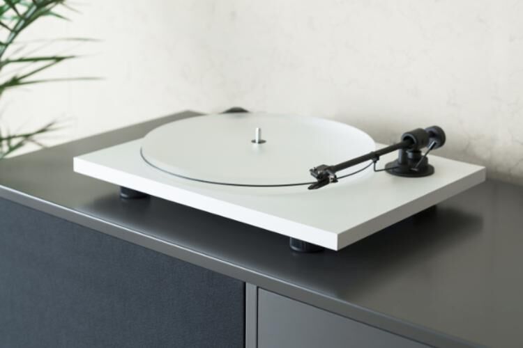 Pro‑Ject Primary E White (OM NN) Pro‑Ject Primary E White (OM NN)