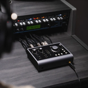 Аудиоинтерфейс Audient iD24