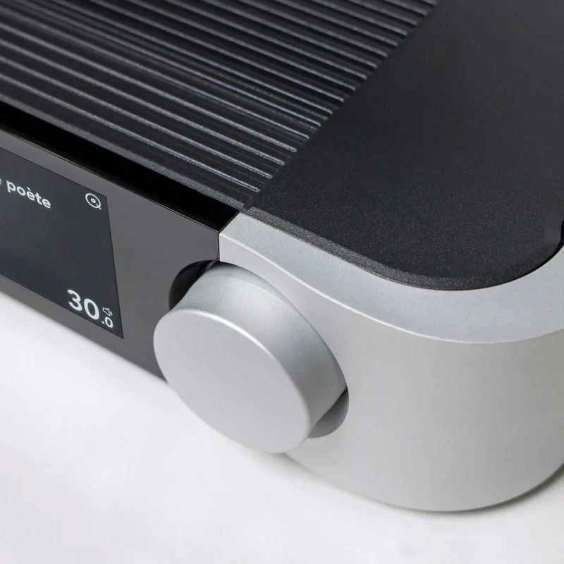 Moon by Simaudio 371 Black/Silver