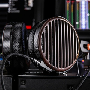 FiiO FT7 Black
