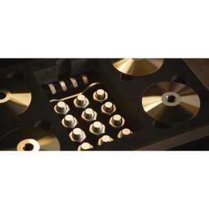 IsoAcoustics Gaia Titan Theis