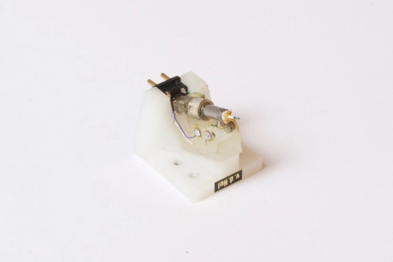 Van den Hul The Colibri XGP