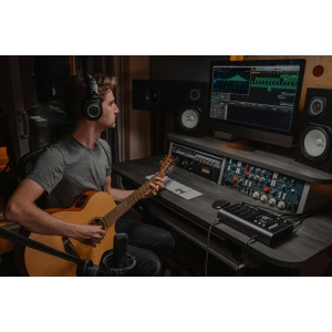 Аудиоинтерфейс Audient iD44 MKII