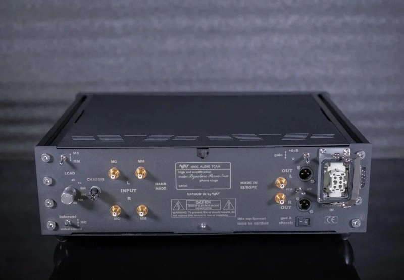 NAT Audio Signature Phono