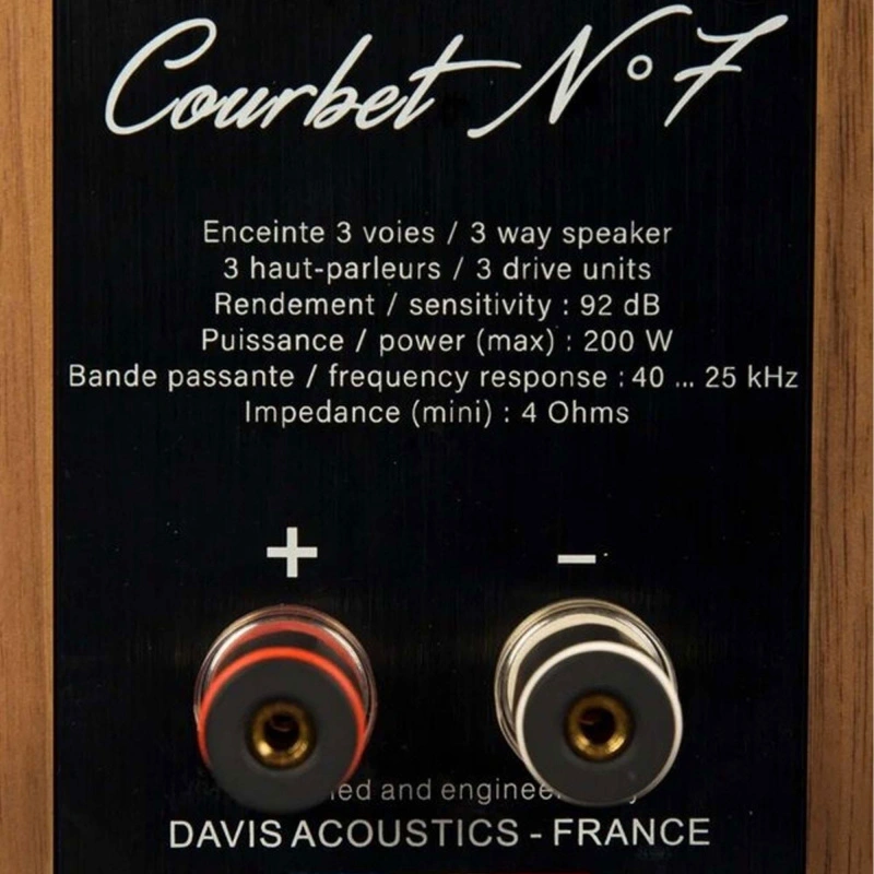 Davis Acoustics Courbet 7 Walnut Venner