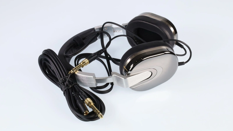 Ultrasone Edition 8