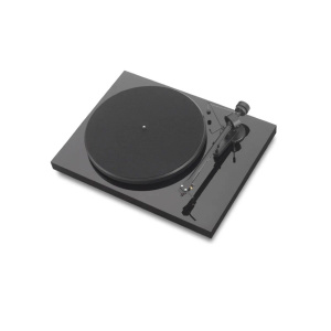 Pro-Ject Debut III DC Black OM5e