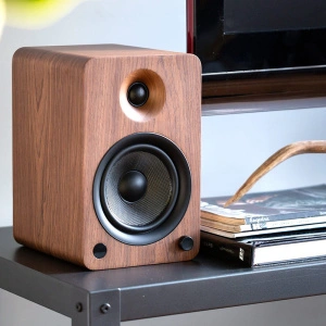 Kanto Audio YU6 Walnut