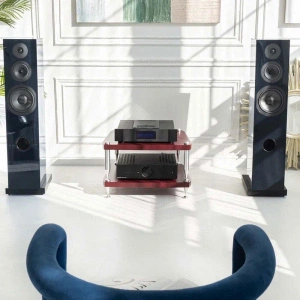 Davis Acoustics Courbet 8 Blue Gloss