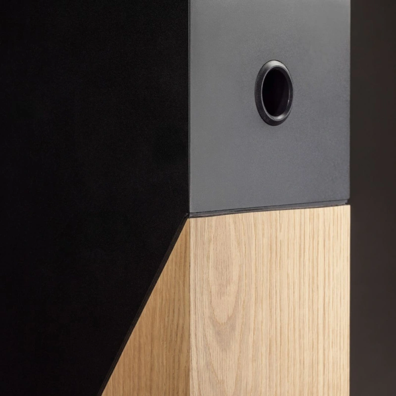 Davis Acoustics The Pledge Light Oak